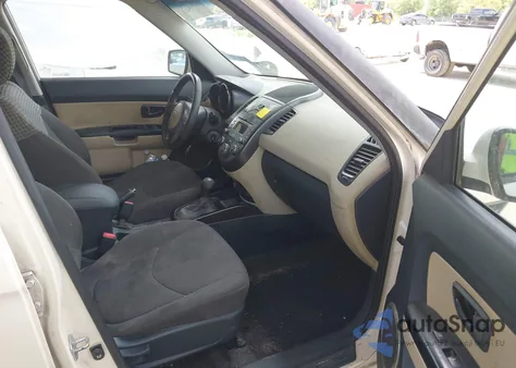 2011 Kia Soul ! from USA, damaged, VIN KNDJT2A28B7712614